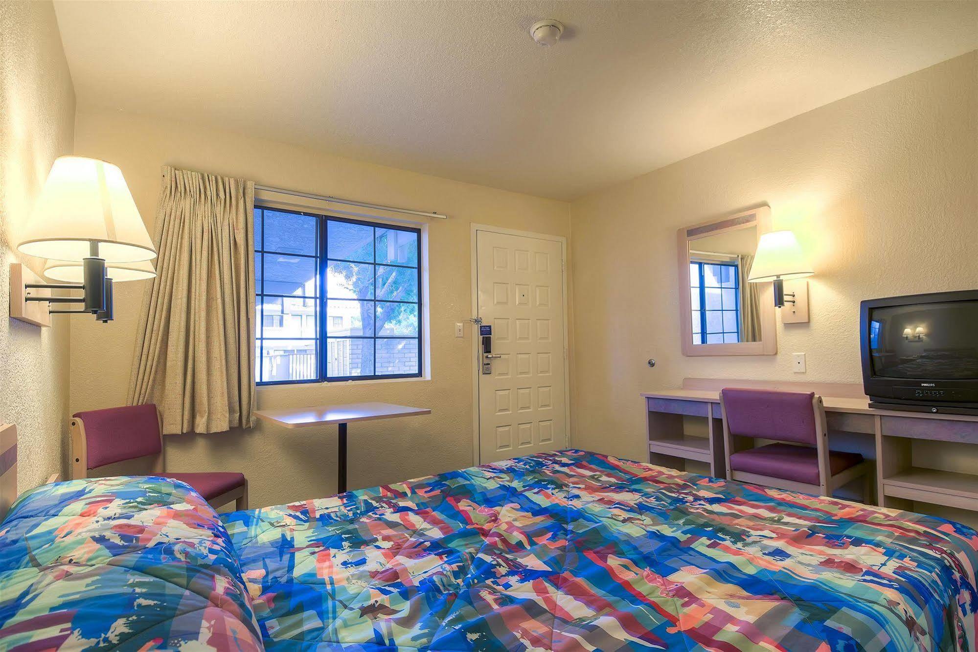 Motel 6-Barstow, Ca Dış mekan fotoğraf